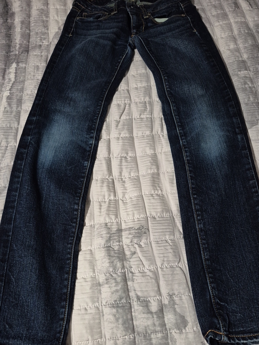 American Eagle Outfitters Blue Denim Jeans Waistband Detail